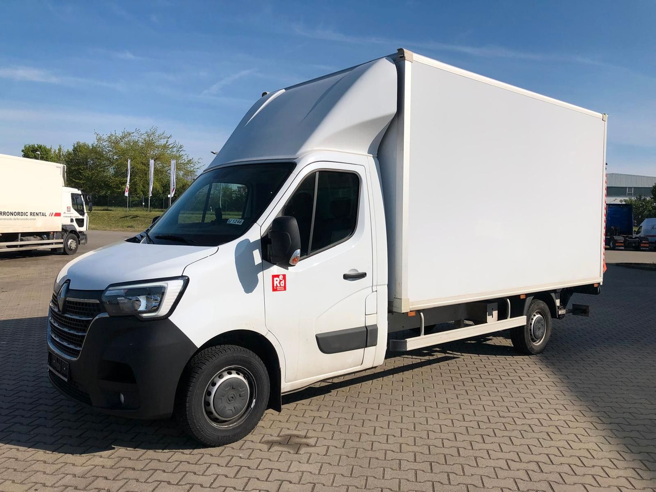 Renault MASTER RED 3.5T*LBW*Klima*4.2m*AUCH MIETE - شاحنة بصندوق مغلق: صورة 1 Renault MASTER RED 3.5T*LBW*Klima*4.2m*AUCH MIETE - شاحنة بصندوق مغلق: صورة 1