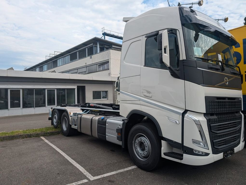 Volvo FH 5006x2 R - شاحنة برافعة خطافية: صورة 1 Volvo FH 5006x2 R - شاحنة برافعة خطافية: صورة 1
