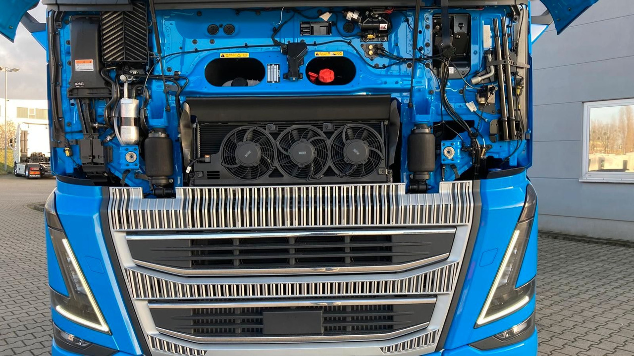 مقطورة السحب للبيع  Volvo FH16 750 XL 8x4 Tridem*100T*Kriechgänge*Retarder Volvo FH16 750 XL 8x4 Tridem*100T*Kriechgänge*Retarder: صورة 6