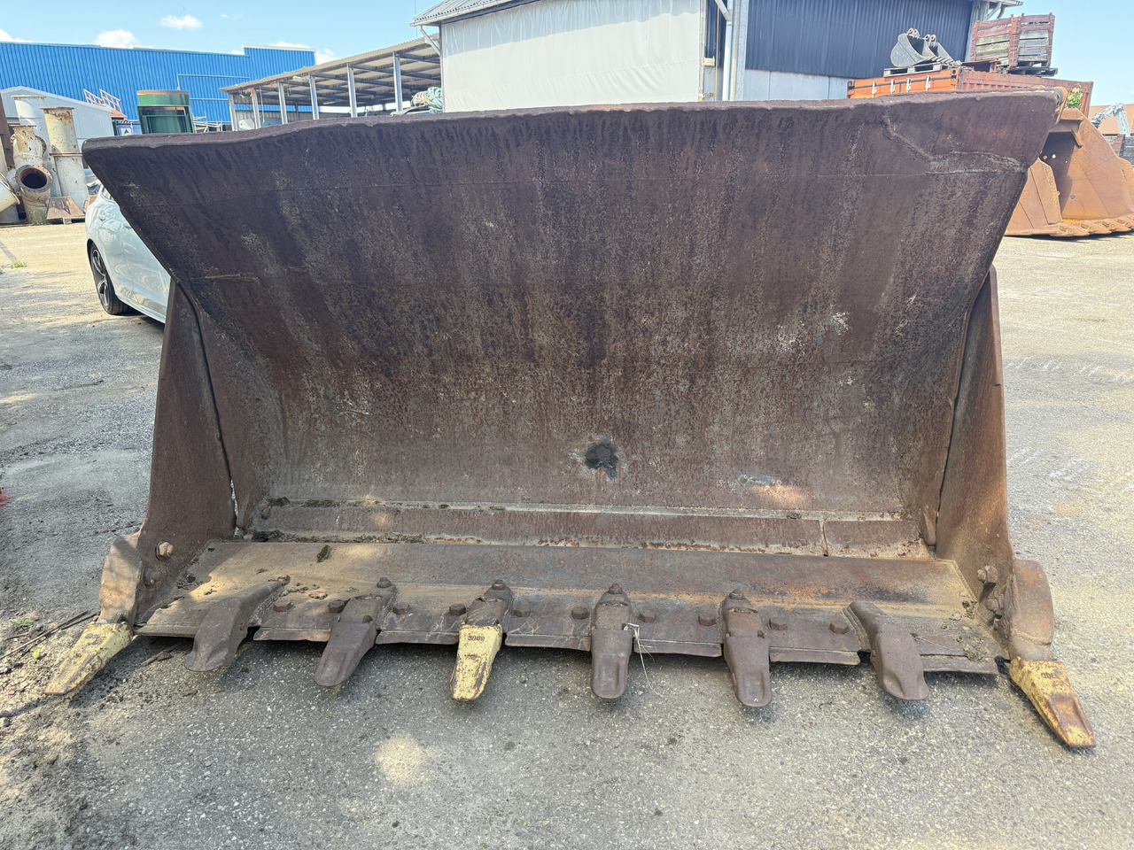 CATERPILLAR 953 - اللودر المجنزر: صورة 3 CATERPILLAR 953 - اللودر المجنزر: صورة 3