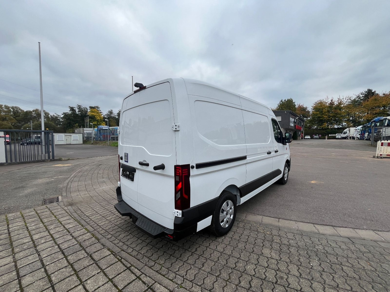 Renault MASTER L2H2 ELEKTRO - فان, فان كهربائية: صورة 4 Renault MASTER L2H2 ELEKTRO - فان, فان كهربائية: صورة 4