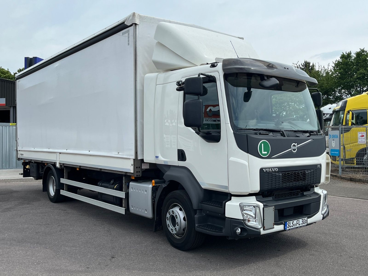 Volvo FL 14.245 Junghanns Schiebeplane LBW - شاحنة ذات ستائر جانبية: صورة 3 Volvo FL 14.245 Junghanns Schiebeplane LBW - شاحنة ذات ستائر جانبية: صورة 3
