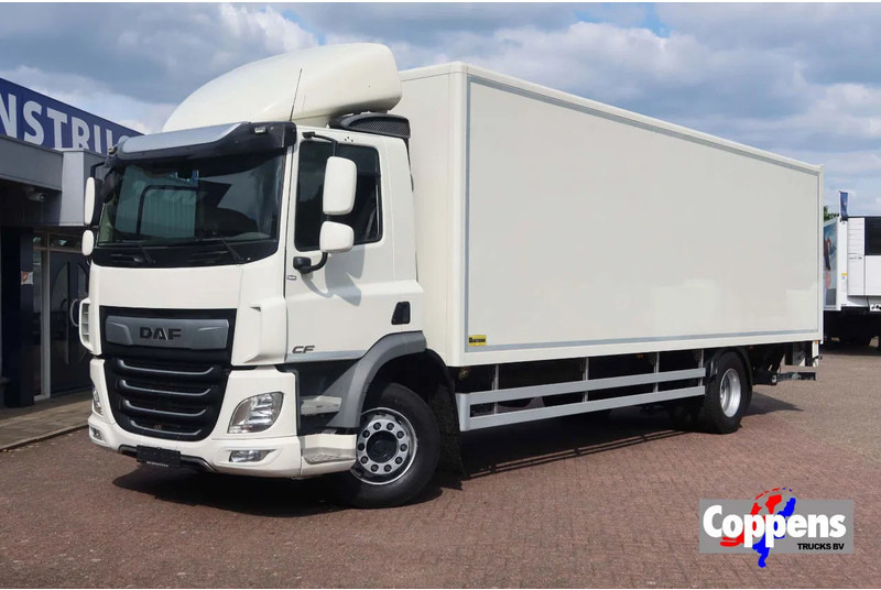 DAF CF 290 Bak+Klep Dhollandia 2.000 kg - شاحنة صندوقية: صورة 1 DAF CF 290 Bak+Klep Dhollandia 2.000 kg - شاحنة صندوقية: صورة 1