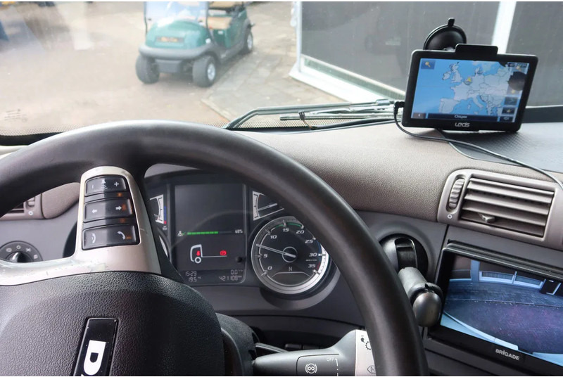 DAF CF 290 Bak+Klep Dhollandia 2.000 kg - شاحنة صندوقية: صورة 5 DAF CF 290 Bak+Klep Dhollandia 2.000 kg - شاحنة صندوقية: صورة 5