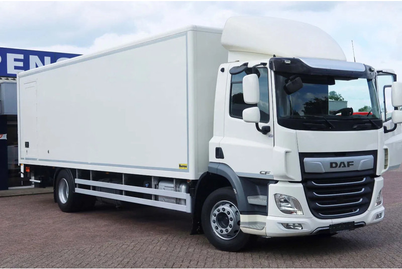 DAF CF 290 Bak+Klep Dhollandia 2.000 kg - شاحنة صندوقية: صورة 2 DAF CF 290 Bak+Klep Dhollandia 2.000 kg - شاحنة صندوقية: صورة 2