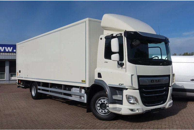 DAF CF 290 FA Bak + klep Dhollandia 2000 KG - شاحنة صندوقية: صورة 2 DAF CF 290 FA Bak + klep Dhollandia 2000 KG - شاحنة صندوقية: صورة 2