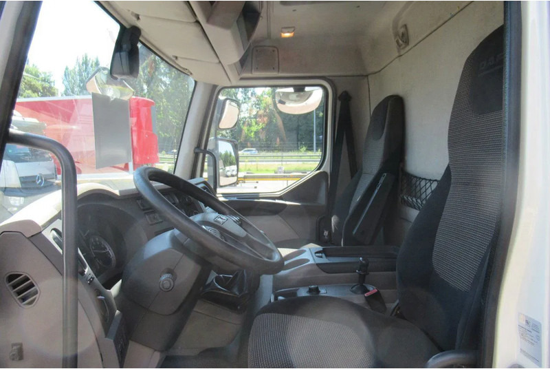 DAF LF 250 250 bak + klep + schuifzeil E6 - شاحنة ذات ستائر جانبية: صورة 4 DAF LF 250 250 bak + klep + schuifzeil E6 - شاحنة ذات ستائر جانبية: صورة 4