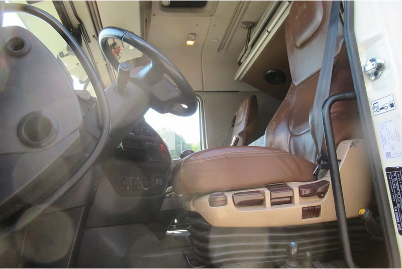 DAF XF 510 Fat 6x4 Euro 6 - شاحنة برافعة خطافية: صورة 4 DAF XF 510 Fat 6x4 Euro 6 - شاحنة برافعة خطافية: صورة 4