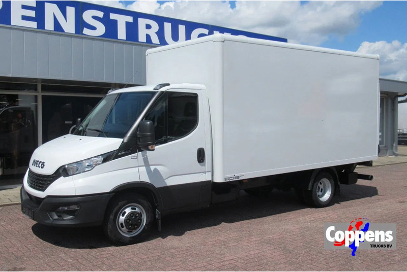 Iveco Daily 35C16 Bak+Klep Automaat - شاحنة بصندوق مغلق: صورة 1 Iveco Daily 35C16 Bak+Klep Automaat - شاحنة بصندوق مغلق: صورة 1
