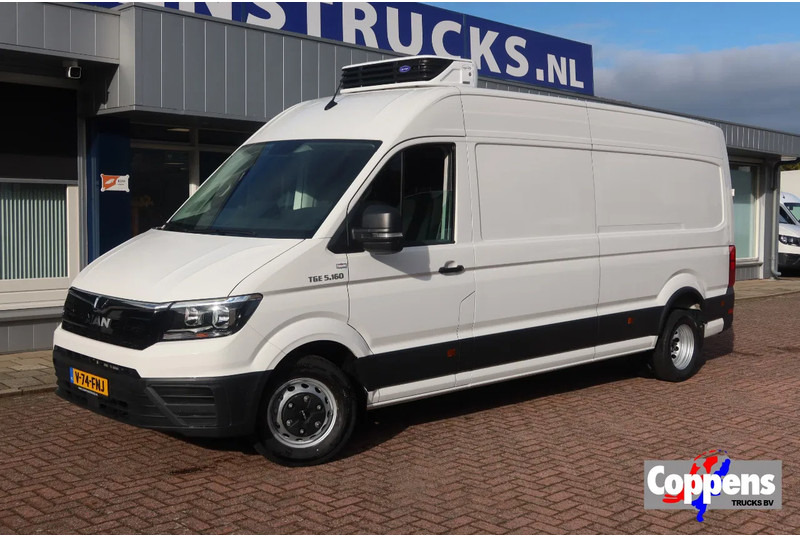 MAN TGE 50.160 Koel/Vries/Verwarmen + nachtaansluiting Carrier Xarios 350 L4/H2 automaat. Dubbel lucht. - شاحنة توصيل مبردة: صورة 1 MAN TGE 50.160 Koel/Vries/Verwarmen + nachtaansluiting Carrier Xarios 350 L4/H2 automaat. Dubbel lucht. - شاحنة توصيل مبردة: صورة 1