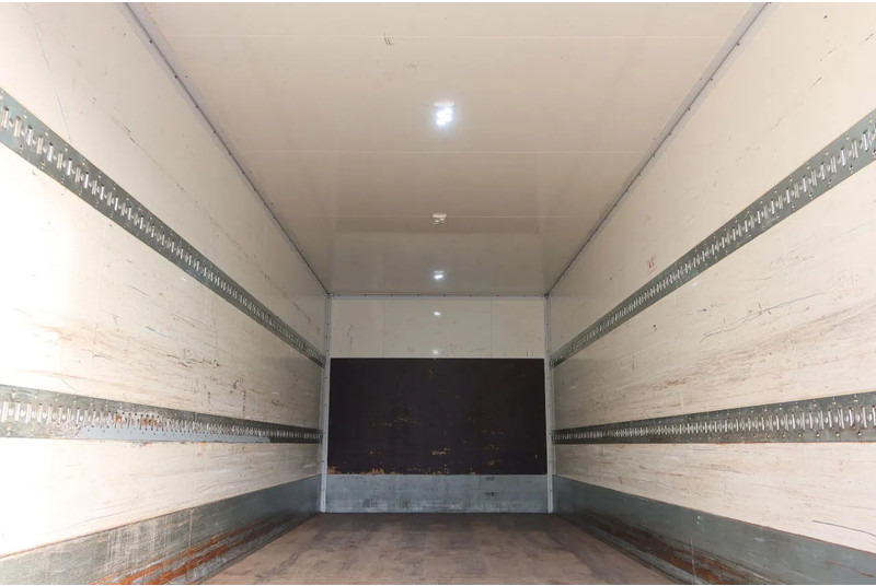 Mercedes-Benz Actros 1840 L Bkawagen+ BAR klep 2.000kg met Gesioleerde bak - شاحنة صندوقية: صورة 4 Mercedes-Benz Actros 1840 L Bkawagen+ BAR klep 2.000kg met Gesioleerde bak - شاحنة صندوقية: صورة 4