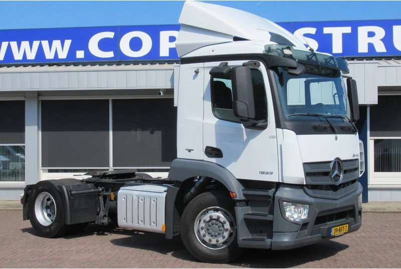 Mercedes-Benz Antos 1833 L - مقطورة السحب: صورة 2 Mercedes-Benz Antos 1833 L - مقطورة السحب: صورة 2