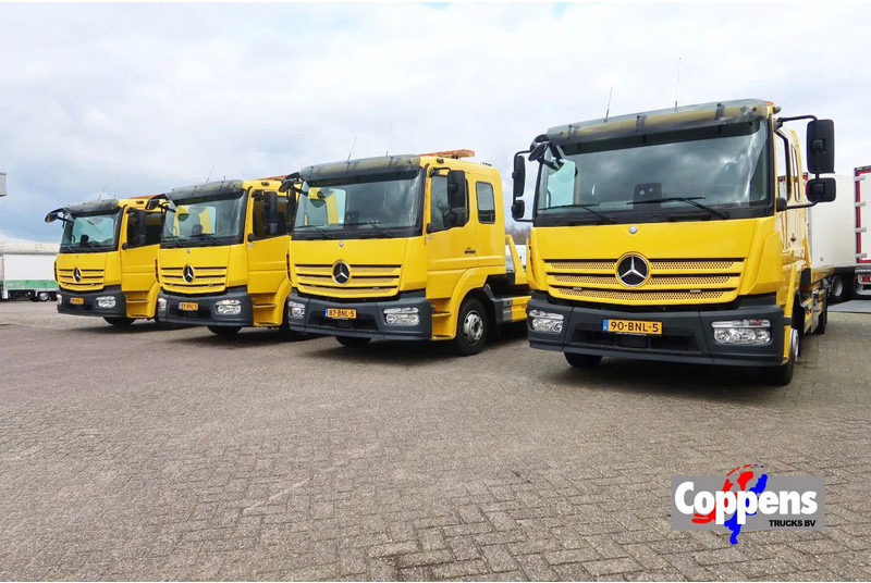 Mercedes-Benz Atego 1221 L Takel wagen 6 Persoons - شاحنة سحب: صورة 1 Mercedes-Benz Atego 1221 L Takel wagen 6 Persoons - شاحنة سحب: صورة 1