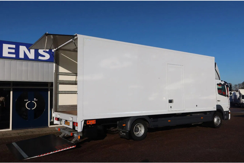 Mercedes-Benz Atego 1321L Bakwagen Laadklep 2000kg / 3 Stoelen!! - شاحنة صندوقية: صورة 3 Mercedes-Benz Atego 1321L Bakwagen Laadklep 2000kg / 3 Stoelen!! - شاحنة صندوقية: صورة 3