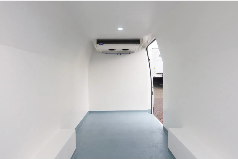 Mercedes-Benz Sprinter 315 CDI Carrier Xarios 350 Koel/vries/verwamen + nacht aansluiting 220 volt. - شاحنة توصيل مبردة: صورة 3 Mercedes-Benz Sprinter 315 CDI Carrier Xarios 350 Koel/vries/verwamen + nacht aansluiting 220 volt. - شاحنة توصيل مبردة: صورة 3