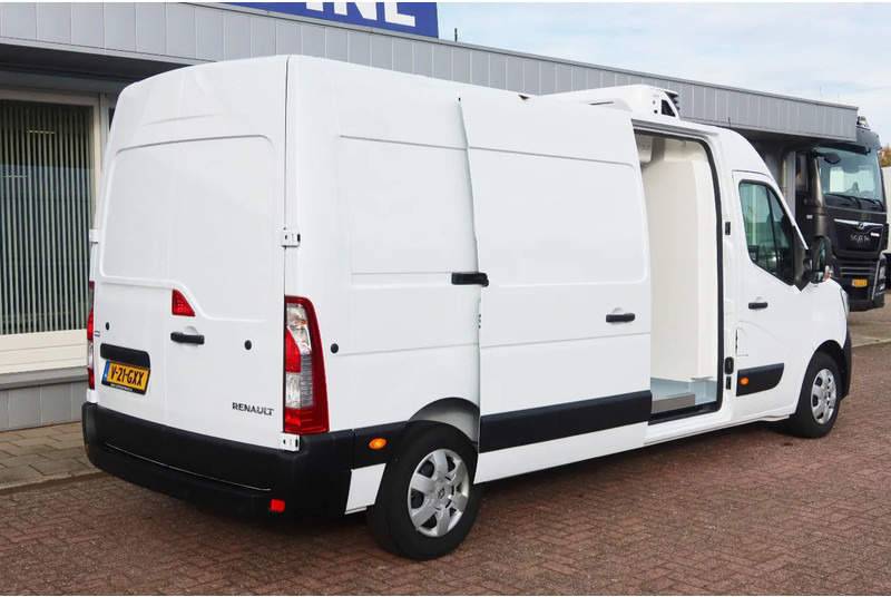 Renault Master Carrier Xarios 350 Koel/vries + verwarmen + nachtaansluiting 220 volt BPM VRIJ!!! - شاحنة توصيل مبردة: صورة 3 Renault Master Carrier Xarios 350 Koel/vries + verwarmen + nachtaansluiting 220 volt BPM VRIJ!!! - شاحنة توصيل مبردة: صورة 3
