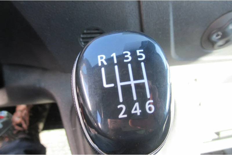 شاحنة صندوقية Renault Master Heating HEAVY DUTCH FLOWER TRUCK Euro 6: صورة 11 شاحنة صندوقية Renault Master Heating HEAVY DUTCH FLOWER TRUCK Euro 6: صورة 11