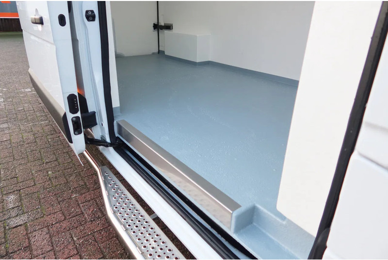 Renault Master L3/H2 Koel/Vries/Verwarmen BPM VRIJ. Red Edition - شاحنة توصيل مبردة: صورة 3 Renault Master L3/H2 Koel/Vries/Verwarmen BPM VRIJ. Red Edition - شاحنة توصيل مبردة: صورة 3