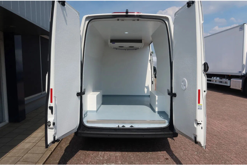 Volkswagen Crafter 177 PK ,Koel/Vries/Verwarmen , Carrier Xarios 350 met nachtaansluiting BPM vrij - شاحنة توصيل مبردة: صورة 3 Volkswagen Crafter 177 PK ,Koel/Vries/Verwarmen , Carrier Xarios 350 met nachtaansluiting BPM vrij - شاحنة توصيل مبردة: صورة 3