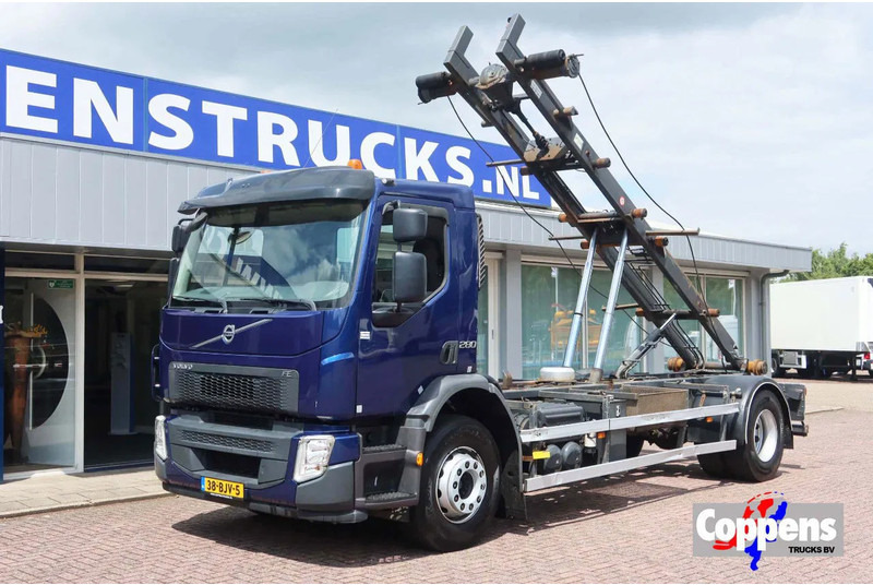 Volvo FE 280 Container / Kabelsysteem H.T.S Kabel, 15 ton, 575 cm 6 Cilinder - شاحنة - نظام الكابلات: صورة 1 Volvo FE 280 Container / Kabelsysteem H.T.S Kabel, 15 ton, 575 cm 6 Cilinder - شاحنة - نظام الكابلات: صورة 1