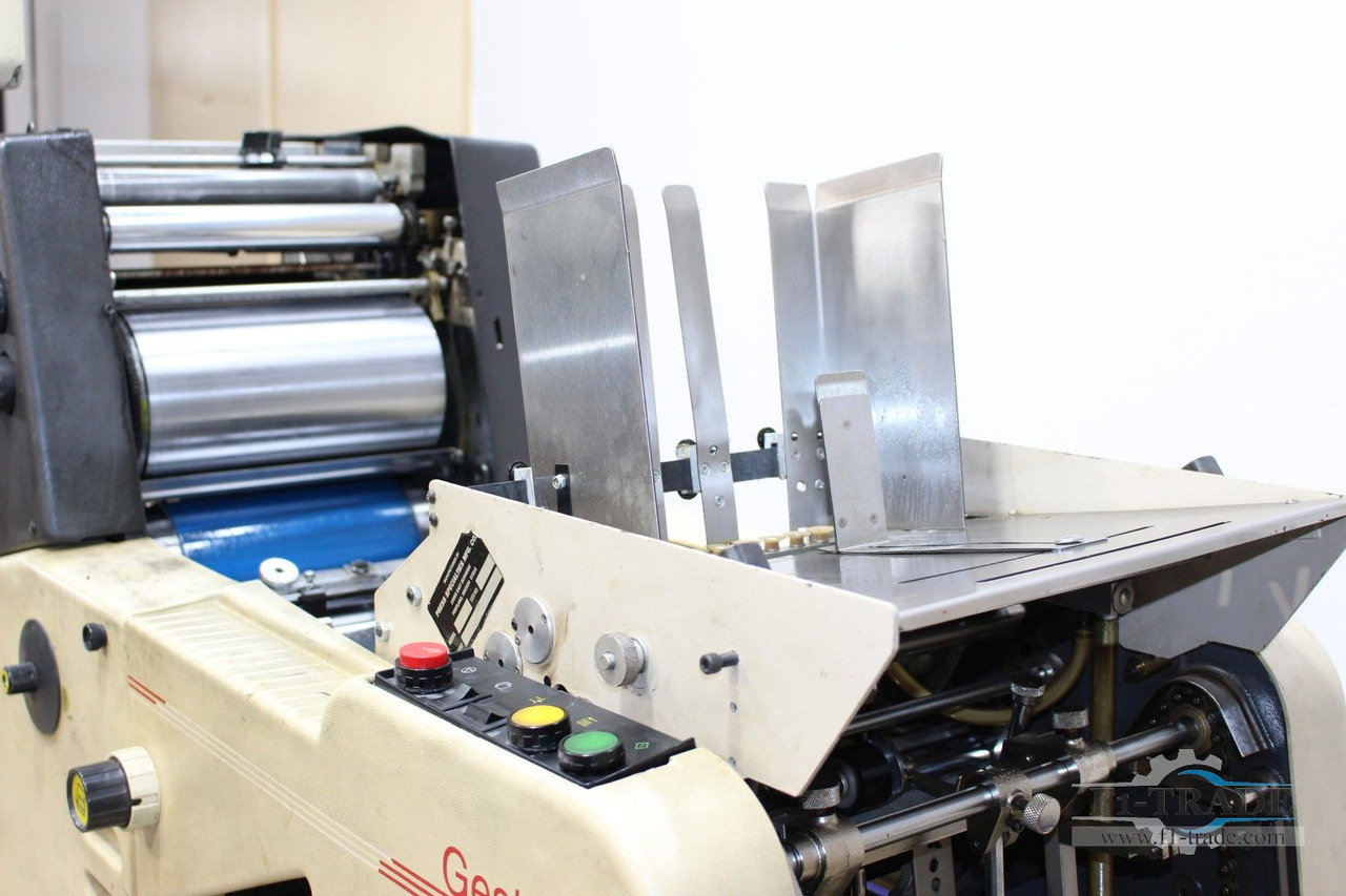 Gestetner 411 CD - ماكينة طباعة أوفست: صورة 4 Gestetner 411 CD - ماكينة طباعة أوفست: صورة 4