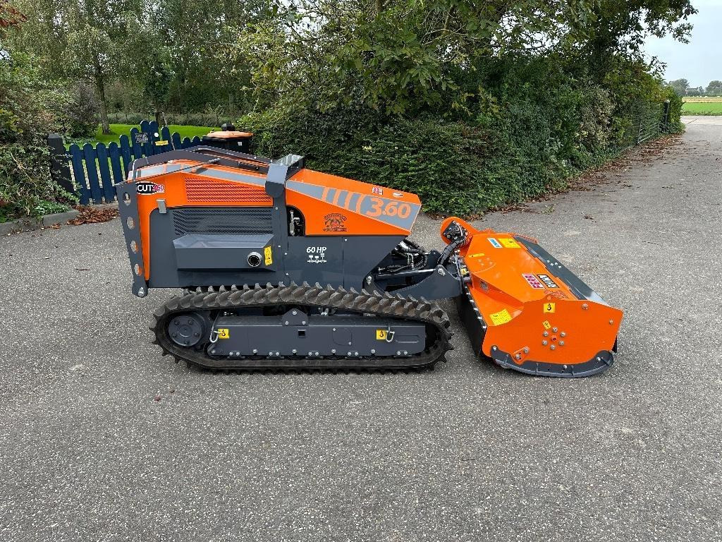Ferri iCut 3.60 talud afstandbestuurbare klepelmaaier - جزازة عشب الحدائق: صورة 3 Ferri iCut 3.60 talud afstandbestuurbare klepelmaaier - جزازة عشب الحدائق: صورة 3