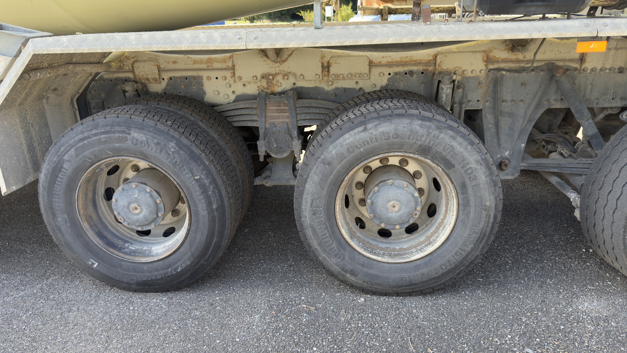 MERCEDES-BENZ Actros 4448 MP2 - خلاطه اسمنت: صورة 4 MERCEDES-BENZ Actros 4448 MP2 - خلاطه اسمنت: صورة 4