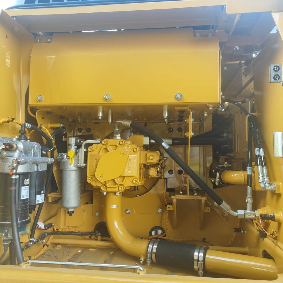 حفار زاحف CAT 320GX: صورة 9