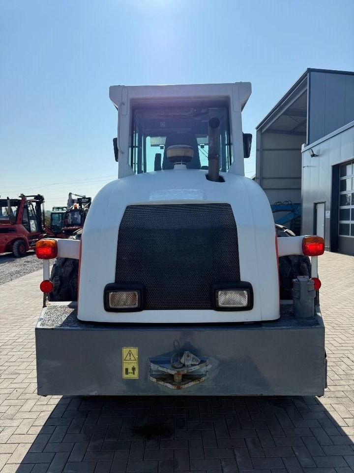 Ammann ASC 110 - ضاغطة التربة: صورة 4 Ammann ASC 110 - ضاغطة التربة: صورة 4