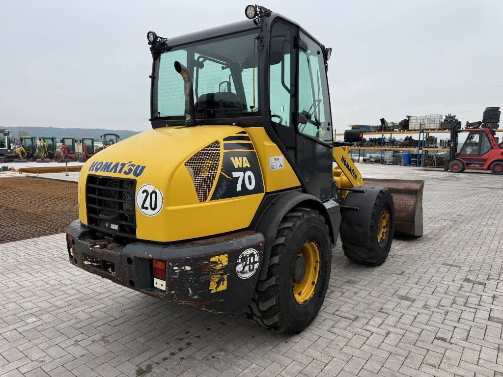 Komatsu WA 70-5 - اللودر بعجل: صورة 5 Komatsu WA 70-5 - اللودر بعجل: صورة 5
