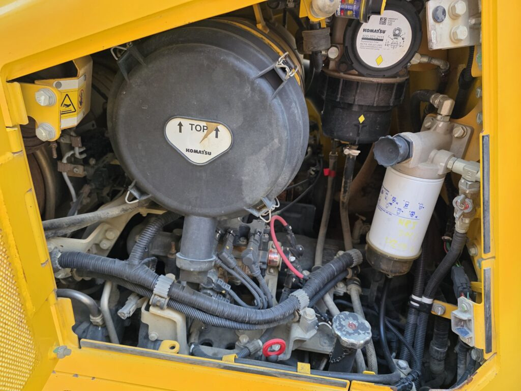 KOMATSU D61PX-24 - بلدوزر: صورة 5 KOMATSU D61PX-24 - بلدوزر: صورة 5