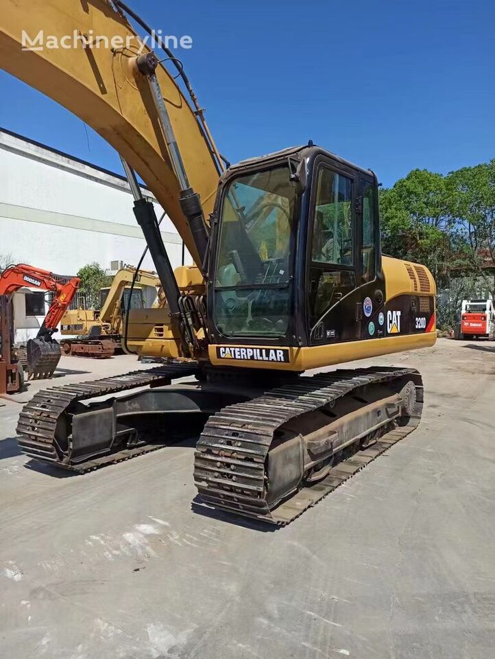 Caterpillar 320D - حفار زاحف: صورة 2 Caterpillar 320D - حفار زاحف: صورة 2
