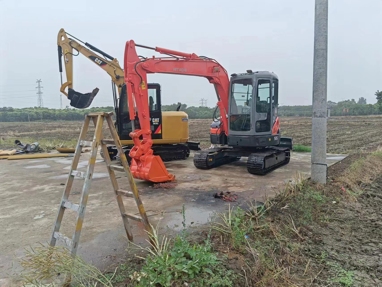 HITACHI ZX55 - حفار صغير: صورة 2 HITACHI ZX55 - حفار صغير: صورة 2