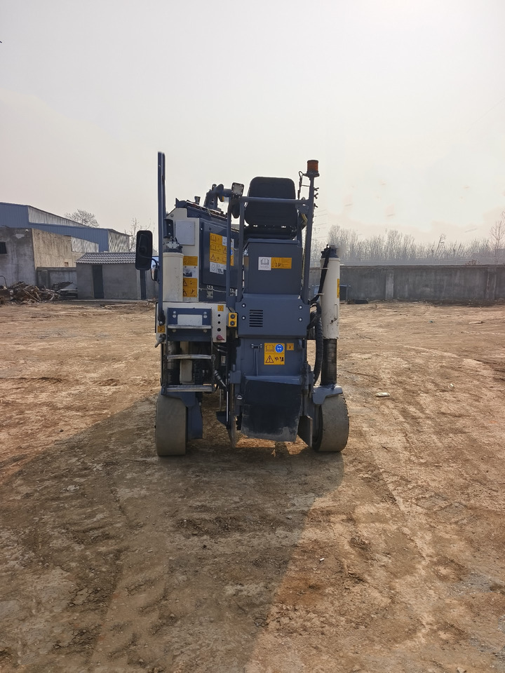 WIRTGEN W50HR miling machine - ماكينة الكشط على البارد: صورة 4 WIRTGEN W50HR miling machine - ماكينة الكشط على البارد: صورة 4