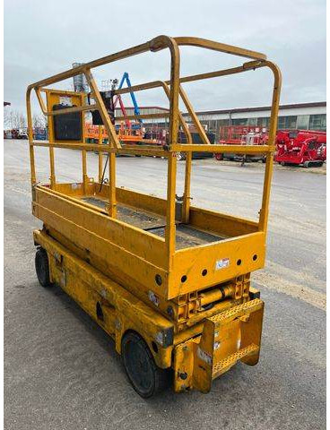 Haulotte Compact 8 - Scherenarbeitsbühne 8,2m, BJ 2021 - مرفاع مقصي: صورة 5 Haulotte Compact 8 - Scherenarbeitsbühne 8,2m, BJ 2021 - مرفاع مقصي: صورة 5