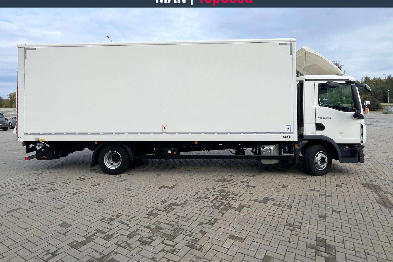 MAN 12.250 4x2 BL CH (8425) - شاحنة صندوقية: صورة 5 MAN 12.250 4x2 BL CH (8425) - شاحنة صندوقية: صورة 5
