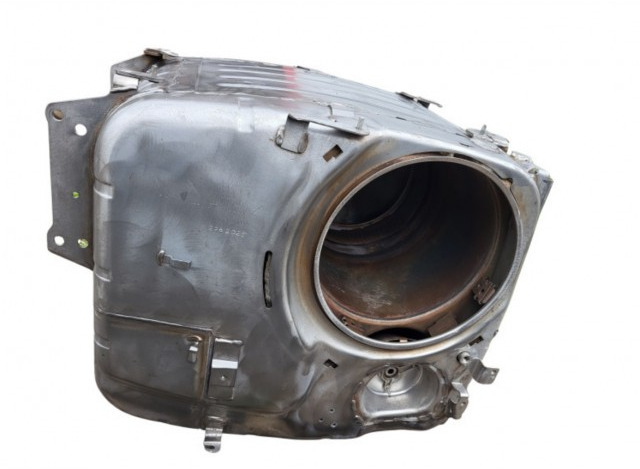 Katalysator SCR Euro 6 SCANIA Serie R - 2587685 2519407 2629445 2519406 2511867 2519405 - محول حفاز - شاحنة: صورة 3 Katalysator SCR Euro 6 SCANIA Serie R - 2587685 2519407 2629445 2519406 2511867 2519405 - محول حفاز - شاحنة: صورة 3