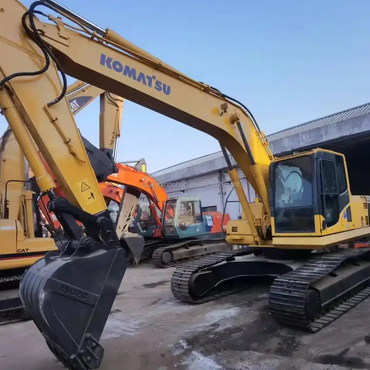 2022 model Komatsu 22 ton PC220-8 crawler digger PC200 Cheap used Original Japan PC220-8N crawler excavator original - حفار زاحف: صورة 1 2022 model Komatsu 22 ton PC220-8 crawler digger PC200 Cheap used Original Japan PC220-8N crawler excavator original - حفار زاحف: صورة 1