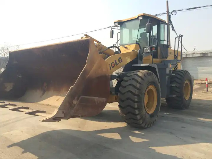 5 ton mini Used Original State loader SDLG 953 Used Small wheel loader in good condition for sale - اللودر بعجل: صورة 3 5 ton mini Used Original State loader SDLG 953 Used Small wheel loader in good condition for sale - اللودر بعجل: صورة 3