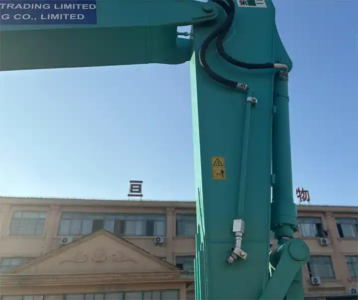 90% New Undercarriage Kobelco Sk210-8 Sk210lc-8 Crawler Type Used Kobelco Excavators In Shanghai - حفار زاحف: صورة 5 90% New Undercarriage Kobelco Sk210-8 Sk210lc-8 Crawler Type Used Kobelco Excavators In Shanghai - حفار زاحف: صورة 5