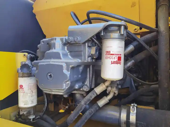 Construction PC200-8 Crawler Komatsu PC220-8 excavator used excavator - حفار زاحف: صورة 4 Construction PC200-8 Crawler Komatsu PC220-8 excavator used excavator - حفار زاحف: صورة 4