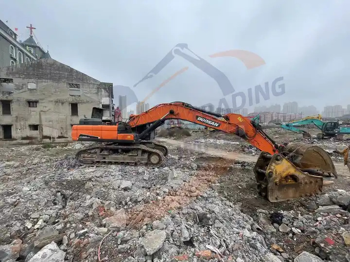 Excavator Complete Drive Cab Assy DX225 DX520 DX520LC DX480LC Doosan DX340 cabin Doosan DX300 cabin - حفّار: صورة 2 Excavator Complete Drive Cab Assy DX225 DX520 DX520LC DX480LC Doosan DX340 cabin Doosan DX300 cabin - حفّار: صورة 2
