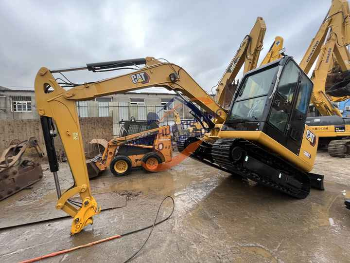 Excellent Used Cheap Caterpillar cat 303.5e cat 305.5 caterpillar 306e cat 306e2 306 306d 307 307c 307d 307e used excavator - حفار زاحف: صورة 4 Excellent Used Cheap Caterpillar cat 303.5e cat 305.5 caterpillar 306e cat 306e2 306 306d 307 307c 307d 307e used excavator - حفار زاحف: صورة 4