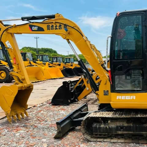 Good Price CAT 307 308C 308D 308E 312D 315D 320C 320D Second Hand 7t Used Mini Crawler catpillar Excavator low price - حفار صغير: صورة 1 Good Price CAT 307 308C 308D 308E 312D 315D 320C 320D Second Hand 7t Used Mini Crawler catpillar Excavator low price - حفار صغير: صورة 1