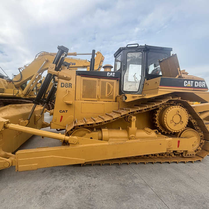High Efficiency Used Caterpillar Bulldozer cat d8r Used Caterpillar d7g 6g d8r - بلدوزر: صورة 1 High Efficiency Used Caterpillar Bulldozer cat d8r Used Caterpillar d7g 6g d8r - بلدوزر: صورة 1