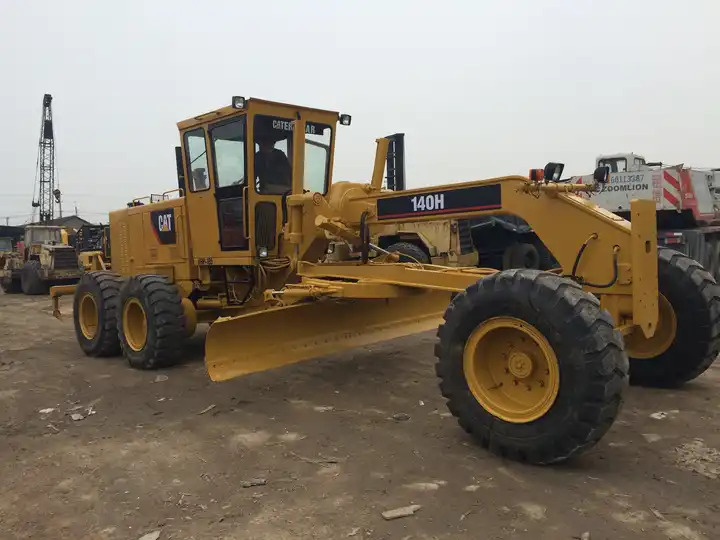 High Quality Second Hand Cat 140h Grader Used excellent Grader cat 140h 140k with good condition in Low Price on sale - ماكينة تسوية: صورة 3 High Quality Second Hand Cat 140h Grader Used excellent Grader cat 140h 140k with good condition in Low Price on sale - ماكينة تسوية: صورة 3