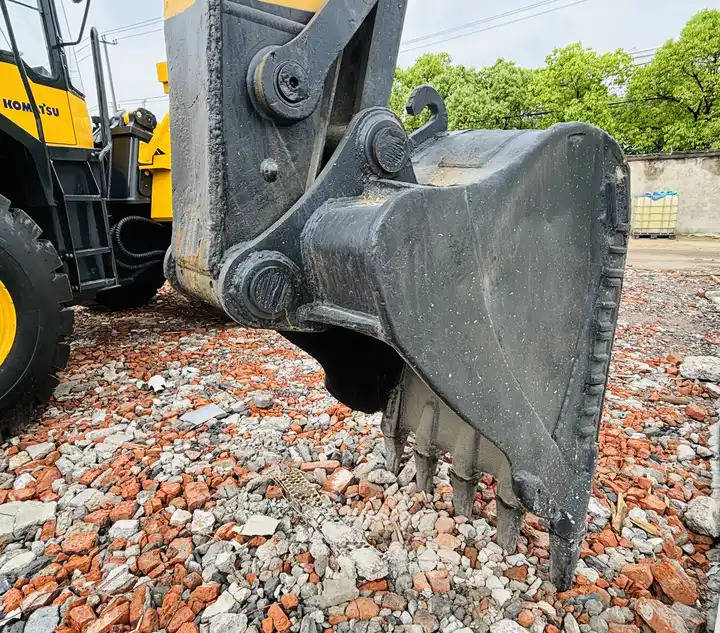 High Quality Used Excavator Cat 320bl In Good Condition On Sale in Shanghai - حفار زاحف: صورة 5 High Quality Used Excavator Cat 320bl In Good Condition On Sale in Shanghai - حفار زاحف: صورة 5