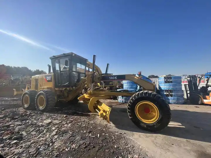 High quality CAT 140k Used motor grader original cat motor grader 140k in cheap price on sale - ماكينة تسوية: صورة 2 High quality CAT 140k Used motor grader original cat motor grader 140k in cheap price on sale - ماكينة تسوية: صورة 2