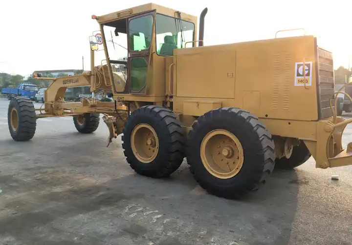 Hot sale Good quality CAT 140g Used motor grader original ca motor grader 140g in good condition cheap price - ماكينة تسوية: صورة 5 Hot sale Good quality CAT 140g Used motor grader original ca motor grader 140g in good condition cheap price - ماكينة تسوية: صورة 5