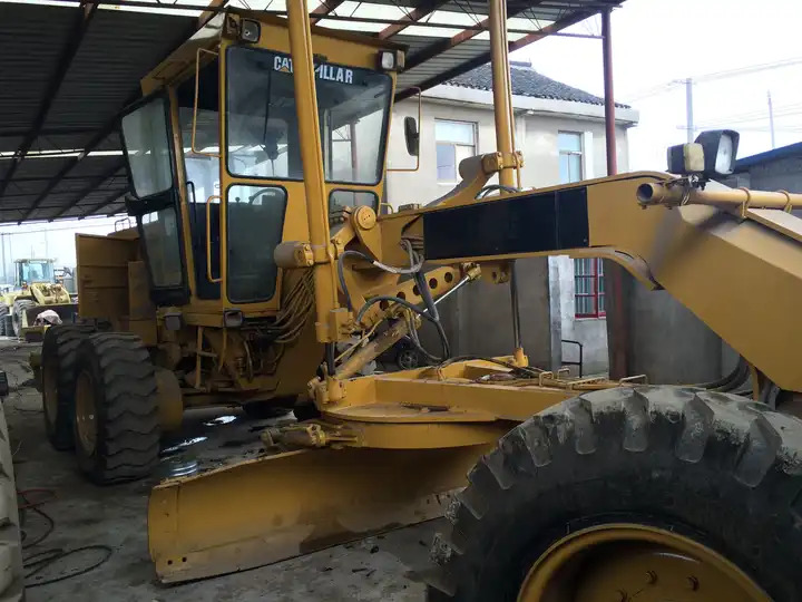 Hot sale High quality CAT 140g Used motor grader original ca motor grader 140g cheap price - ماكينة تسوية: صورة 4 Hot sale High quality CAT 140g Used motor grader original ca motor grader 140g cheap price - ماكينة تسوية: صورة 4